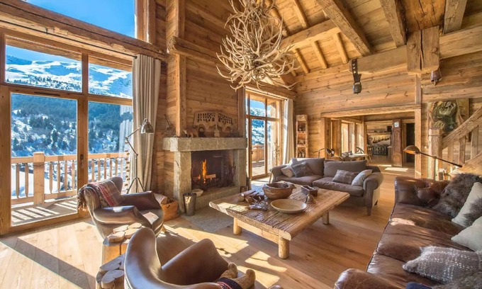 Meribel Centre Ski Chalet | Chalet Harmony, Meribel