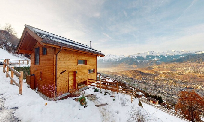 Vex Ski Chalet | Chalet in Les Agettes with terrace