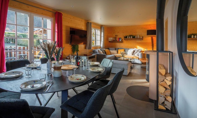 Morillon Ski Chalet | Chalet Jornata - cosy stay 10p for families with games room - OVO Network