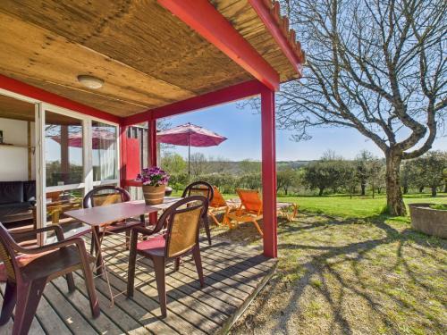 Salignac-Eyvignes Ski Chalet | Chalet La Brousse pour 5 personne avec piscine