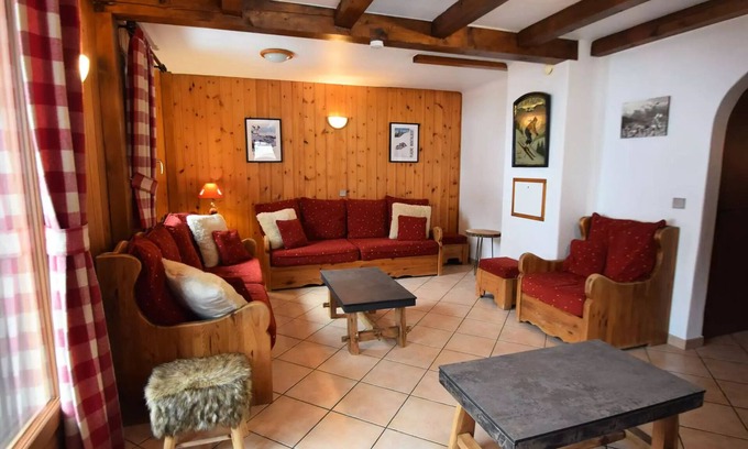 Plagne 1800 Ski Chalet | Chalet Le Becoin - MITIZED CHALET 10/12 pers - 100m from SAUNA- WIFI - SPAIN 1800