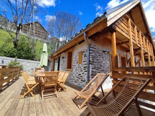 Vaujany Ski Chalet | Chalet Le Petit Plus