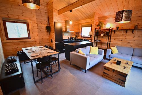 Grandham Ski Chalet | Chalet Mandoline