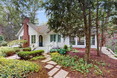 Michiana House | Chalet May