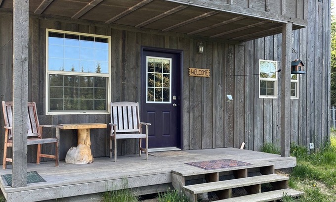Cohoe Ski Chalet | Chalet on the Kasilof River
