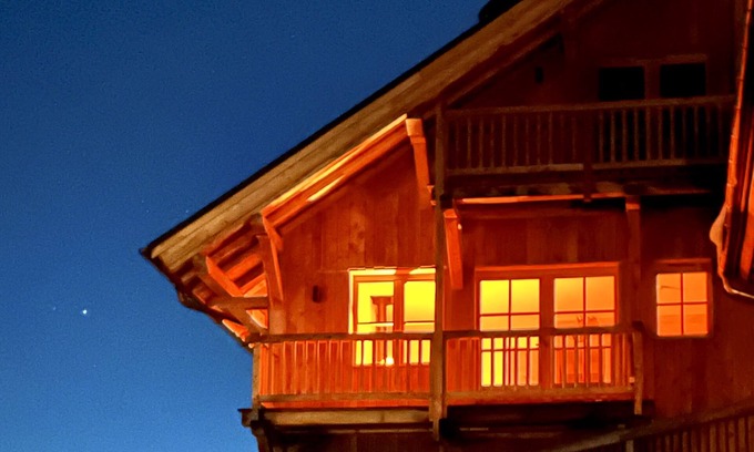 Villard-Reculas Ski Chalet | Chalet PARNASSE, Appt 5*, 7 pers, Ski-out Ski-in, Domaine Alpe d'Huez