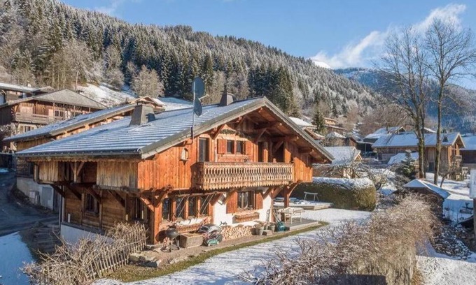 Montriond Ski Chalet | Chalet Renard in Morzine