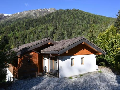 Ovronnaz Ski Chalet | Chalet Ropiar by Interhome
