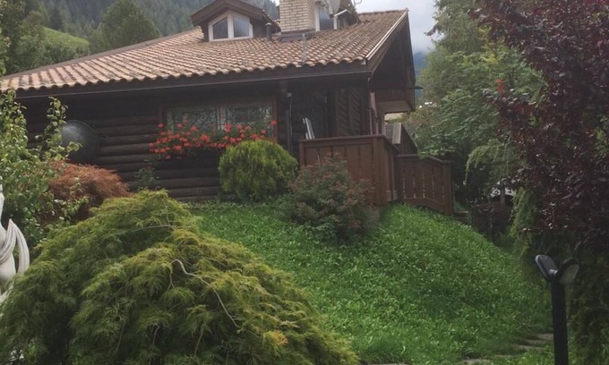Moena Ski Chalet | Chalet 'Rosj' with Mountain View, Private Garden and Wi-Fi