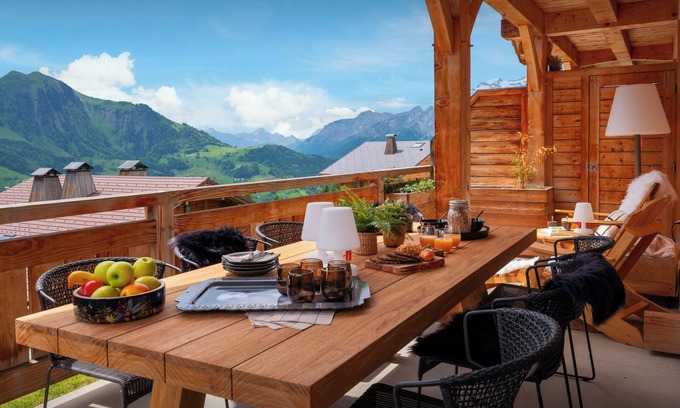 Manigod Ski Chalet | Chalet Sivara - Aravis mountains stay for 6 - OVO Network