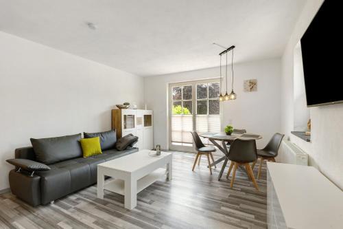 Gleidorf Apartment | Chalet Sonnenhügel