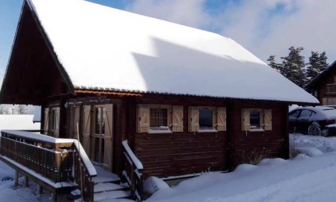 Le Devoluy Ski Chalet | Chalet, swimming pool, sauna, terrace, fireplace or stove, tv, ski locker, 56m², La Joue du Loup