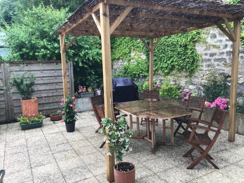 Saint-Germain-en-Laye House | Chambre chez habitant Douche WC privés - calme - terrasse