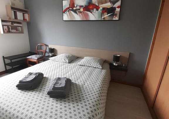 Brains Bed & Breakfast | Chambre d'hôte le Bois Joli