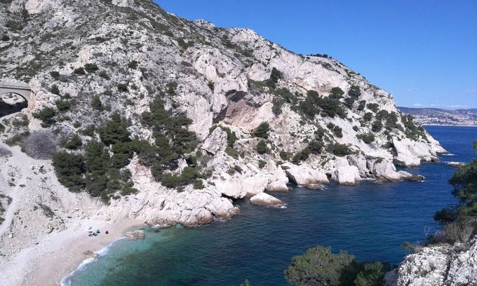 Martigues Bed & Breakfast | Chambre d'hotes La Cigalière