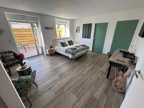 Boisgervilly House | Chambre jungle