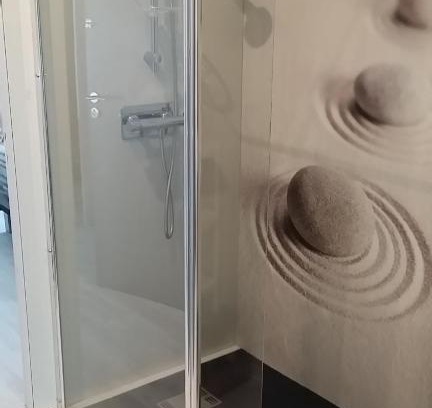 Perros-Guirec House | Chambre spacieuse, moderne et très confortable à Perros-Guirec