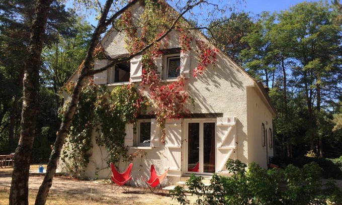 Noisy-sur-Ecole Bed & Breakfast | Chambres au coeur du Massif des Trois Pignons