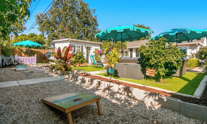 Ventura House | Channel House - Midtown: A/C, Sunroom, and Guest Cottage. Close to everything!