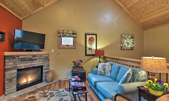 Weaverville Cabin | Chantarelle Cabin w/Hot Tub, Fireplace - Near Asheville!