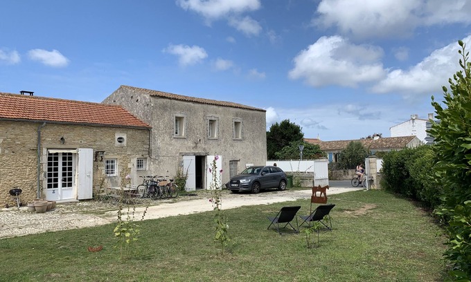 Saint-Georges-d'Oleron House | Charentais house renovated in 2020