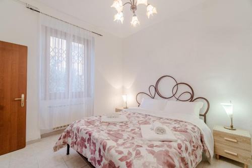 San Fruttuoso Apartment | Charm and Comfort in the Heart of Genoa