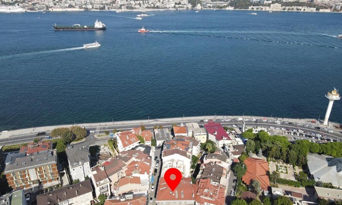 Uskudar Apartment | Charm and Cosy 2 Bedroom Apartment near the Bosphorus Shore in the Heart of Uskudar