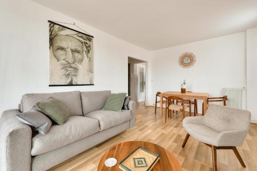 Epinay-sur-Seine Apartment | Charmant 2 chambres - Paris Stade de France avec Parking privatif