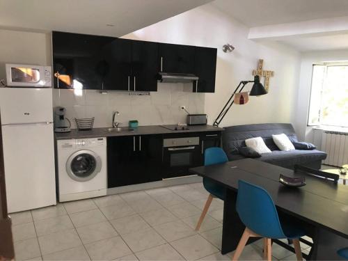 Sospel Apartment | Charmant 3 pièces 3 eme etage