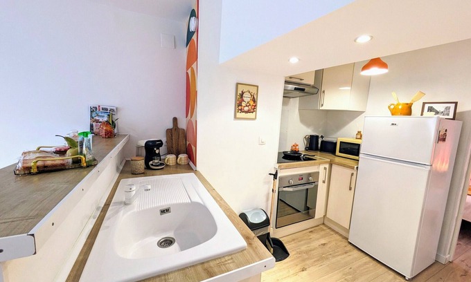 Meaux Apartment | Charmant Appartement Rétro Proche de Disneyland Paris