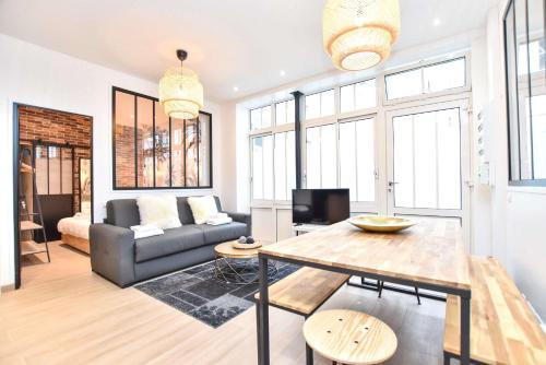 Quartier de Rochechouart Apartment | Charmant appartement Paris