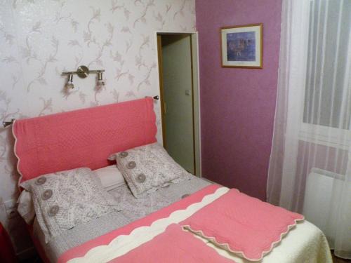 Cousances-les-Forges Bed & Breakfast | Charmant Chalet avec Cheminée - Animaux Acceptés - FR-1-585-157