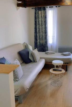 La Ferte-sous-Jouarre Apartment | Charmant studio coup de cœur Disney