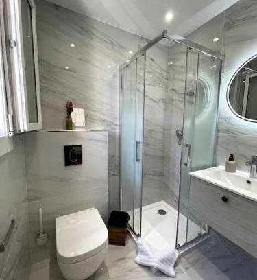 Pietranera Apartment | Charmant Studio climatisé avec parking, au cœur de pietranera, plage a 500m, Bastia a 2km