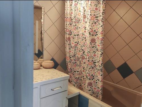 4th Arrondissement Apartment | Charmant T3 - métro Chartreux 10ALT