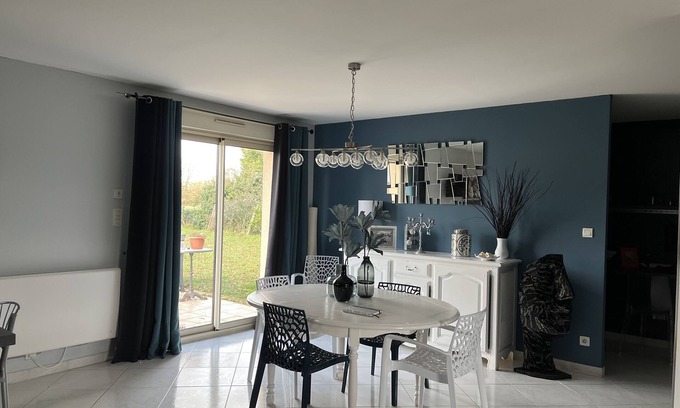Torce-en-Vallee House | Charmante Maison Cosy