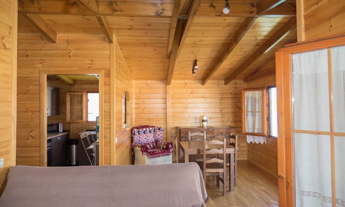 Chiclana de la Frontera House | Charming wooden house with plunge pool