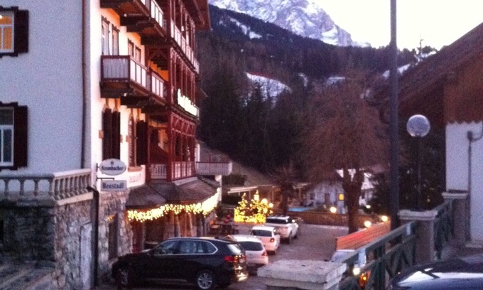Selva di Val Gardena Apartment | Charming and cozy apartment just steps from the ski slopes