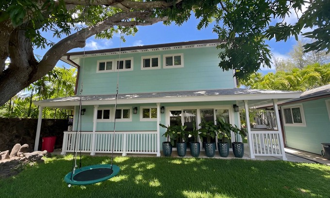 Kailua Apartment | Charming 1.5 bedroom cottage, fully furnished in a great location!