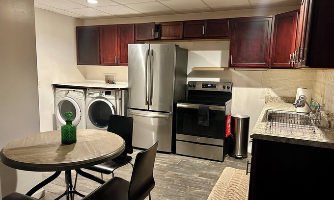 Austell Apartment | Charming 1-bedroom apartment in Austell with AC