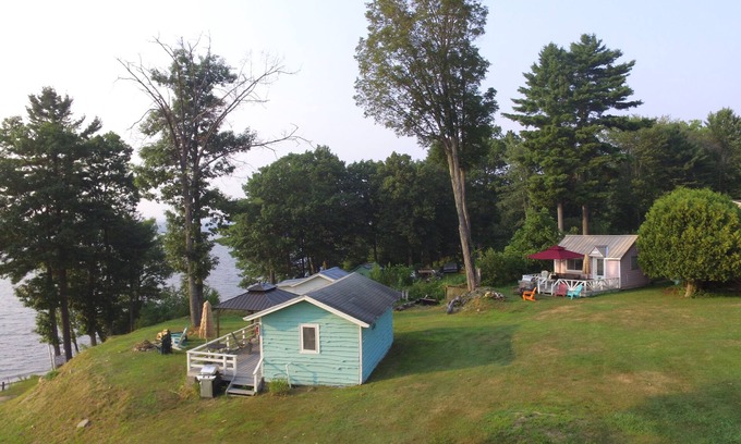 Northville Cottage | Charming 1-bedroom cottage in Northville NY 12134
