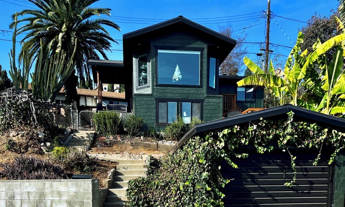 Eagle Rock House | Charming 1923 2-bedroom 2-bath home with WiFi and AC in Los Angeles