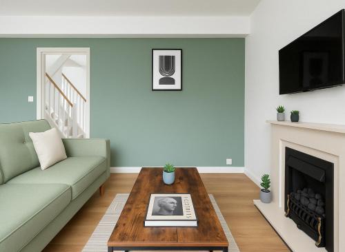 Canonbury Apartment | Charming 2 Bed Flat with Garden in Canonbury