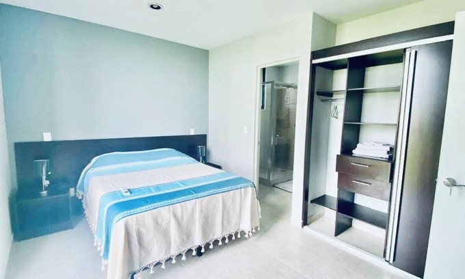 Ejidal Condo | Charming 2-bedroom/2-bathroom condo with fitness center in Playa del Carmen