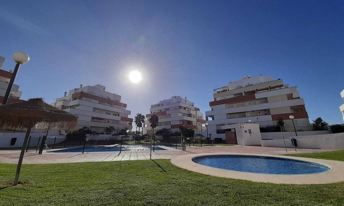 Roquetas de Mar Apartment | Charming 2-bedroom apartment with WiFi, AC in fabulous Roquetas de Mar
