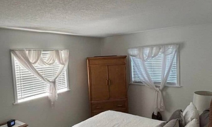 East McKeesport Apartment | Charming 2-bedroom apartment in welcoming East McKeesport with WiFi, AC