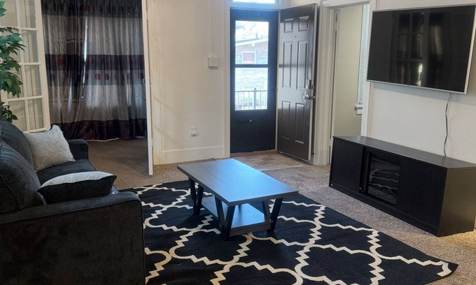 Council Bluffs House | Charming 2-bedroom house in awesome Council Bluffs with WiFi, AC