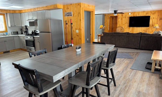 St Germain Cabin | Charming 2-bedroom 1.5 bath cabin in delightful Saint Germain WI with WiFi