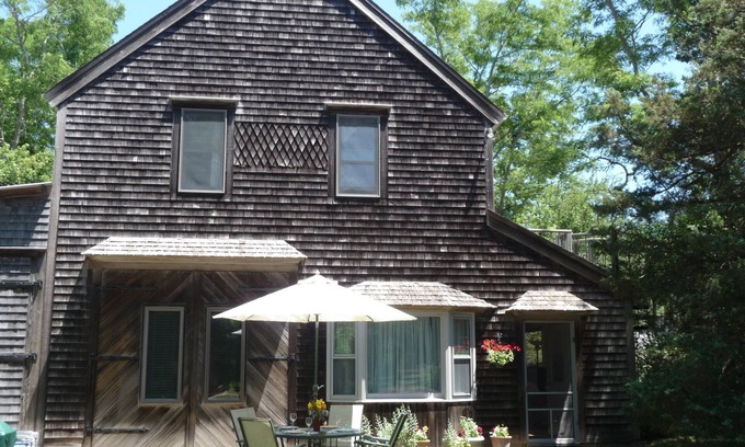 Eastham Apartment | Charming 2-bedroom apartment with AC, WiFi in serene Eastham, near Rock Harbor