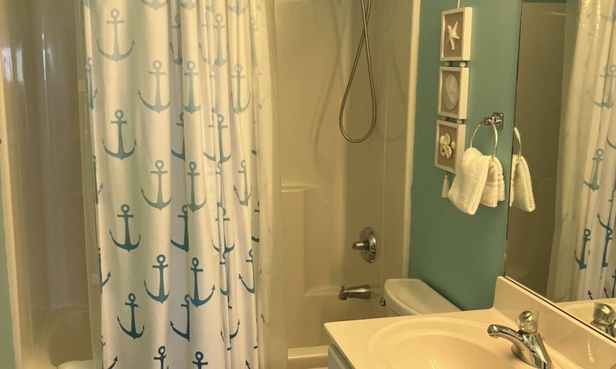 Camdenton Condo | Charming 2-bedroom condo with WiFi, AC, 2 pools, stunning lake views!